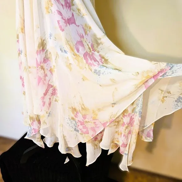 VS Vintage "Collection" Cream Floral Chiffon Gown Size L RARE!